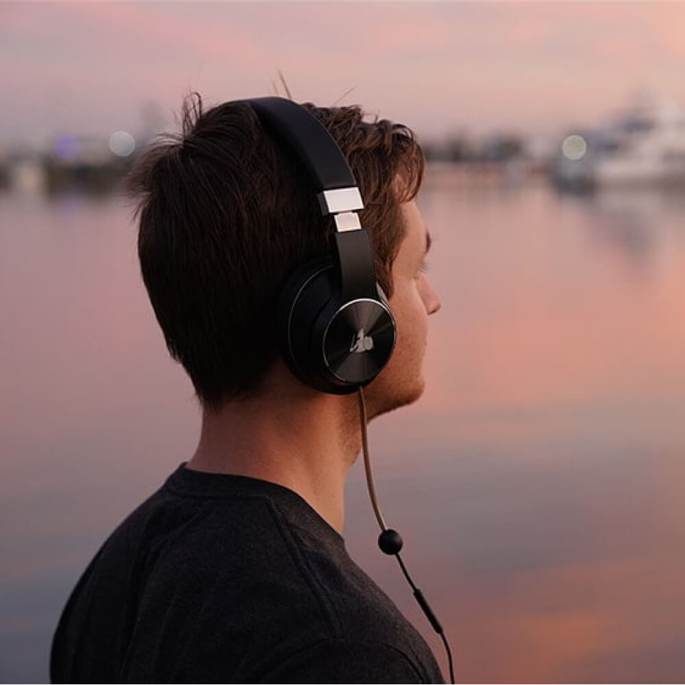 EMF Radiation-Free Air Tube Over-Ear Headphones